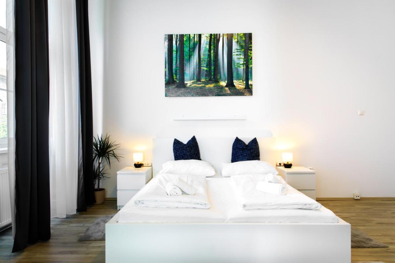 וינה Apartments 4 You מראה חיצוני תמונה